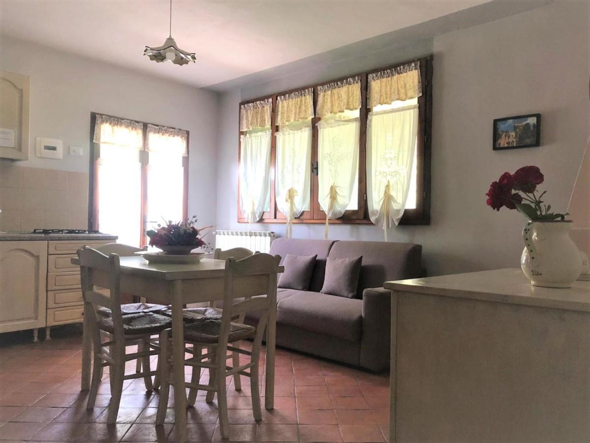 מלון פרטוווקיו Borgo Romena מראה חיצוני תמונה